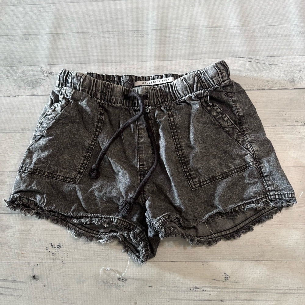 Celebrity‎ Pink women's black pull on shorts size small